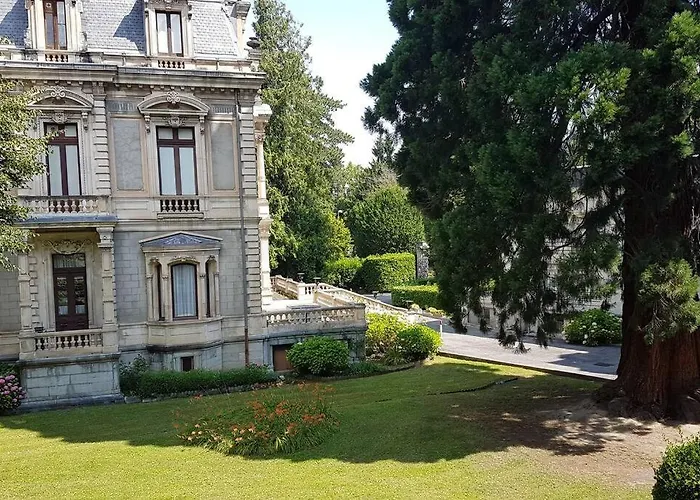 Grand T2 Calme Et Cosy Au « Pyrenees Palace » * Bagnères-de-Luchon