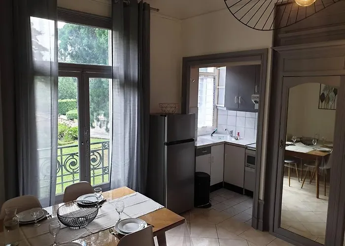 Grand T2 Calme Et Cosy Au « Pyrenees Palace » アパート *