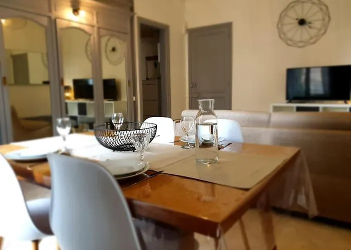 Grand T2 Calme Et Cosy Au « Pyrenees Palace » *